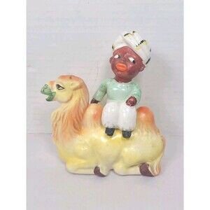 Rare Vintage Arabian Genie Camel Salt & Pepper Shakers Japan